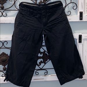 Nike black capris size XS tie & snap waist